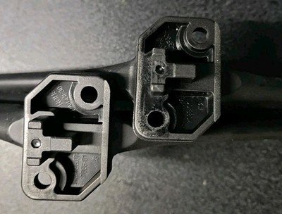 HISENSE 55A6KTUK 50A6KTUK 50E7HQTUK FEET & FIXING SCREWS - Image 2