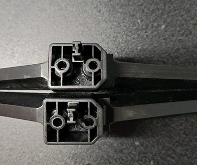 HISENSE 43A6NTUK 50A7KQTUK TV STAND LEGS WITH SCREWS - Image 2