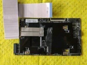 BN41-02754B   BN94-15309L  Main PCB removed from a Samsung UE55Q95TAT TV